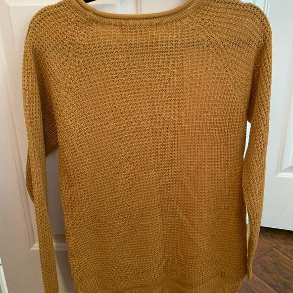 Mustard color sweatshirt - Picture 3 of 3